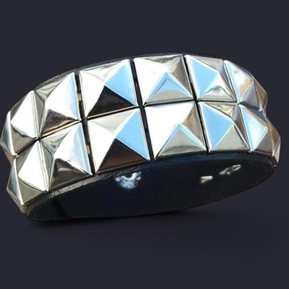 2 Row Punk Gothic studded faux leather bracelet - black  and silver